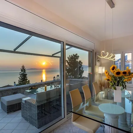 Вилла Haven United *