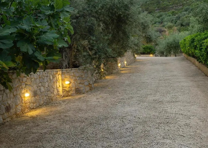 Haven United Villa *